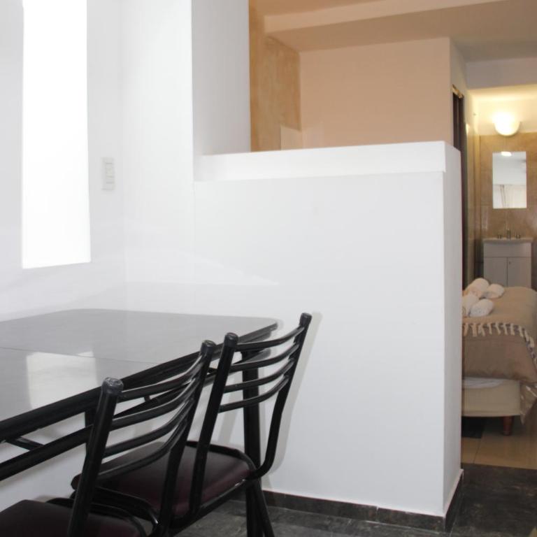 DERC Temporarios - Habitación Triple con balcón - 8