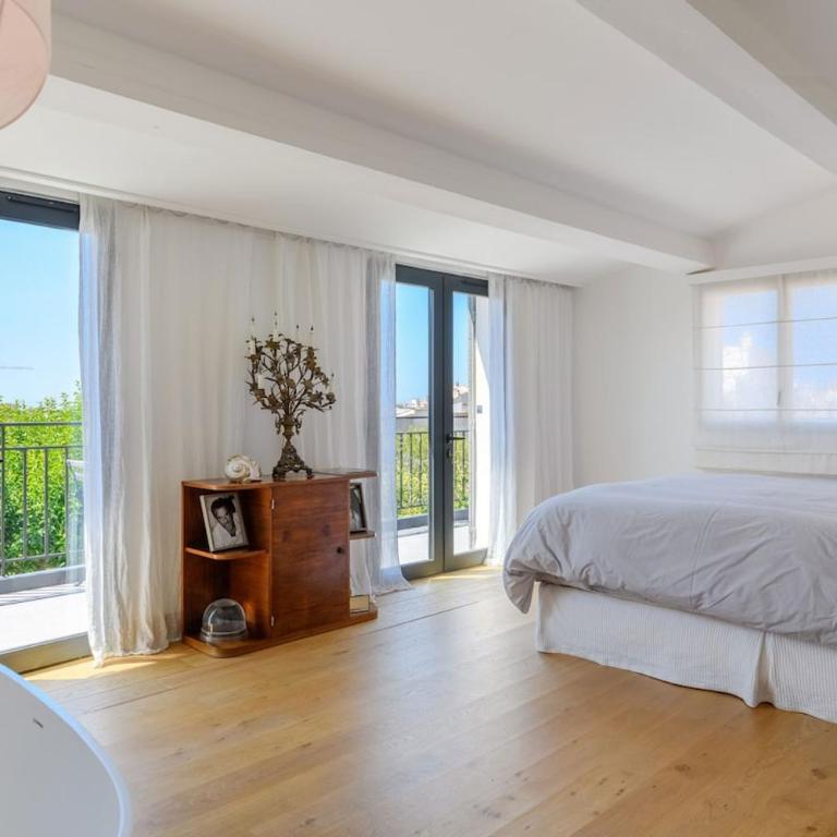  - Room #1714376501 - 38