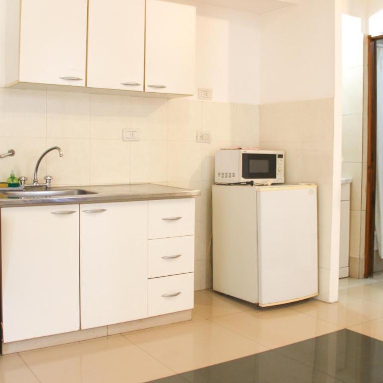DERC Temporarios - Habitación Triple con baño - 9