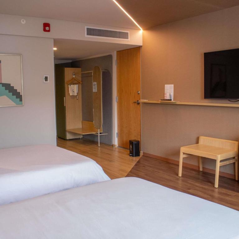 Novotel Monterrey Valle - Habitación Doble Executive con 2 camas dobles - 1