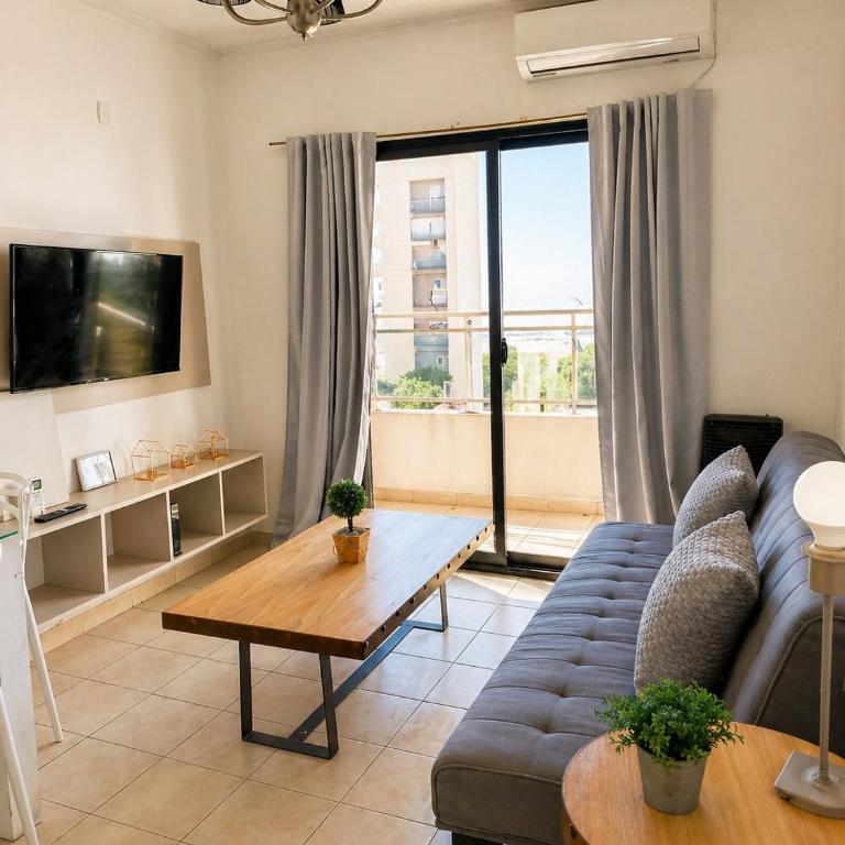  - Room #1714381501 - 1