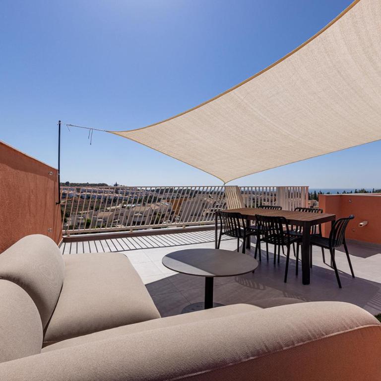 018 New 2 Bed Mijas Golf Penthouse with Padel - Apartamento de 2 dormitorios con balcón y terraza - 27
