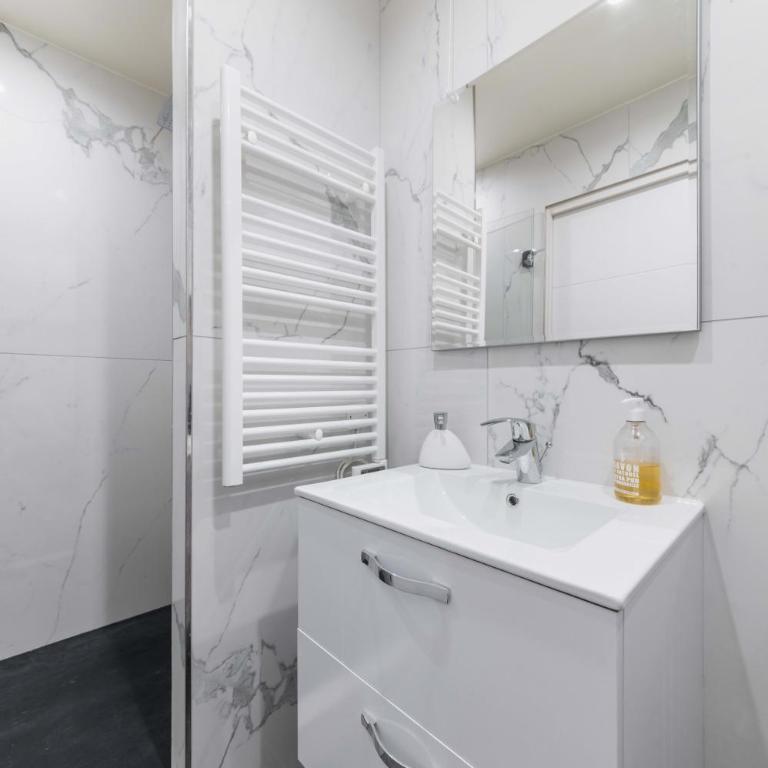 Studio refait a neuf metro pereire paris 17 - 2P - Studio - 13