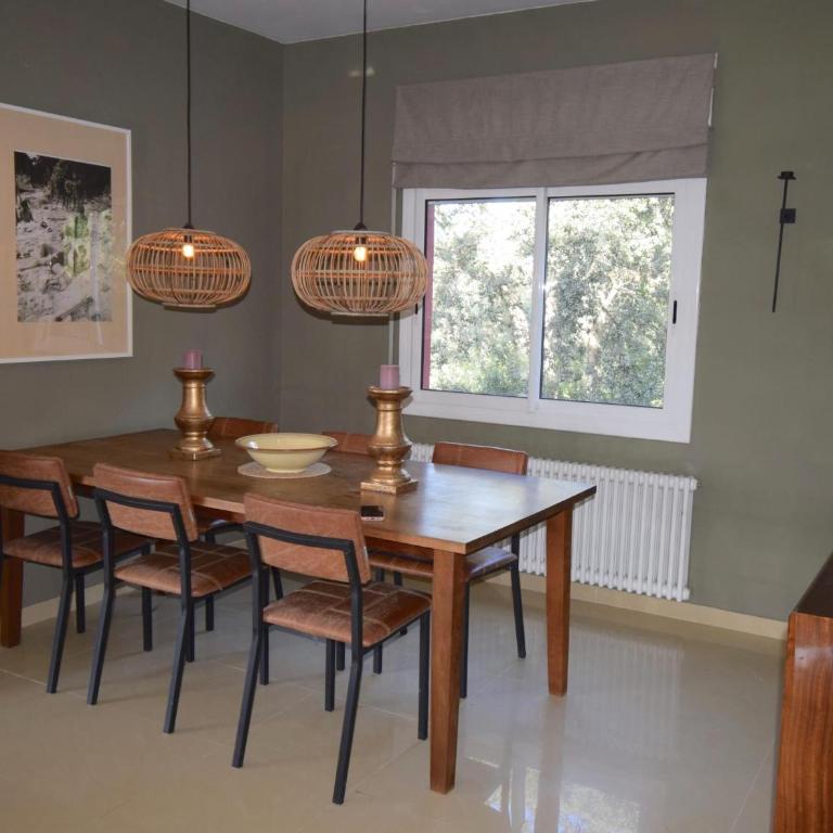  - Room #1714397001 - 18