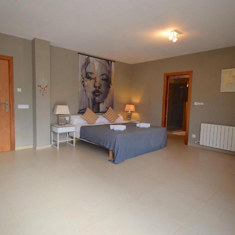  - Room #1714397001 - 26