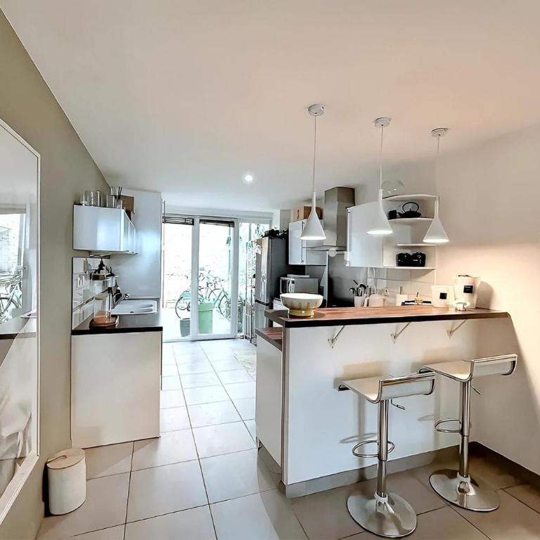 2 chambres 4 pers Métro & PartDieu à 5 min - Appartement - 4