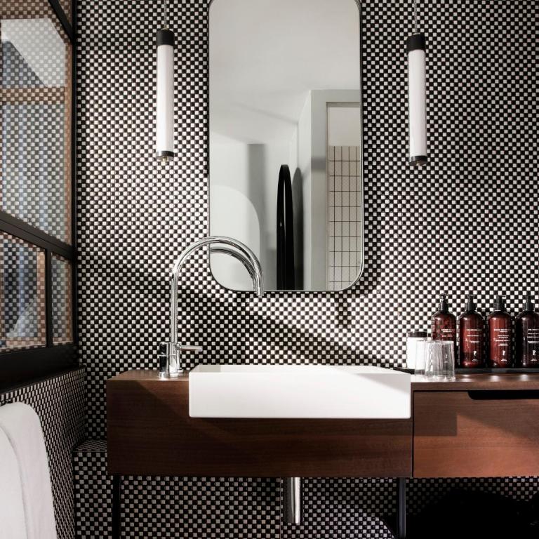 Maison ELLE Paris - Chambre Double Premium - 5