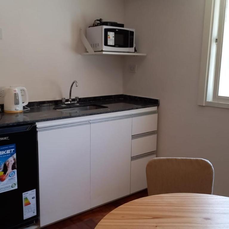 Departamento Amueblado - Apartamento de 1 dormitorio - 2