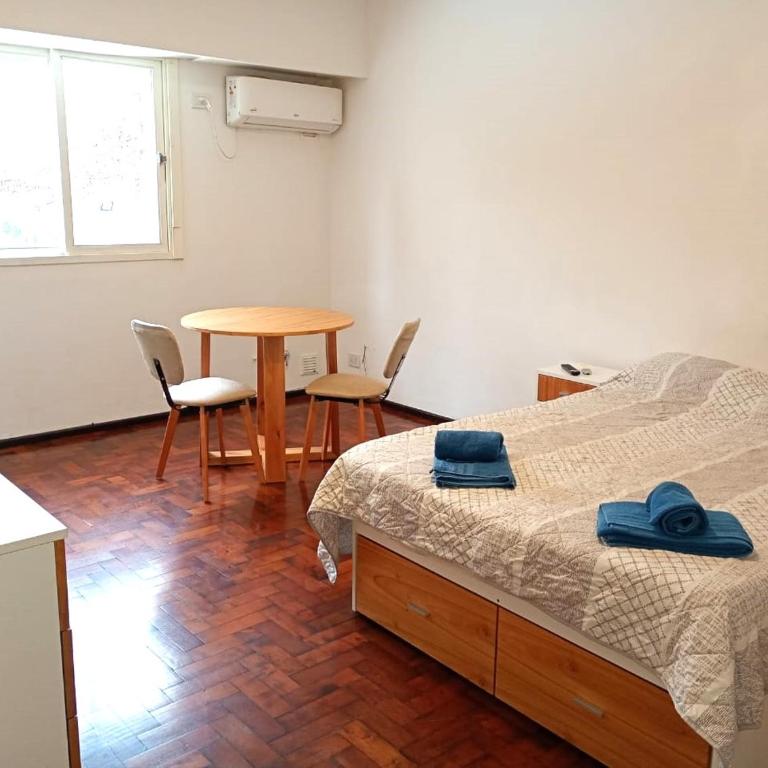 Departamento Amueblado - Apartamento de 1 dormitorio - 1