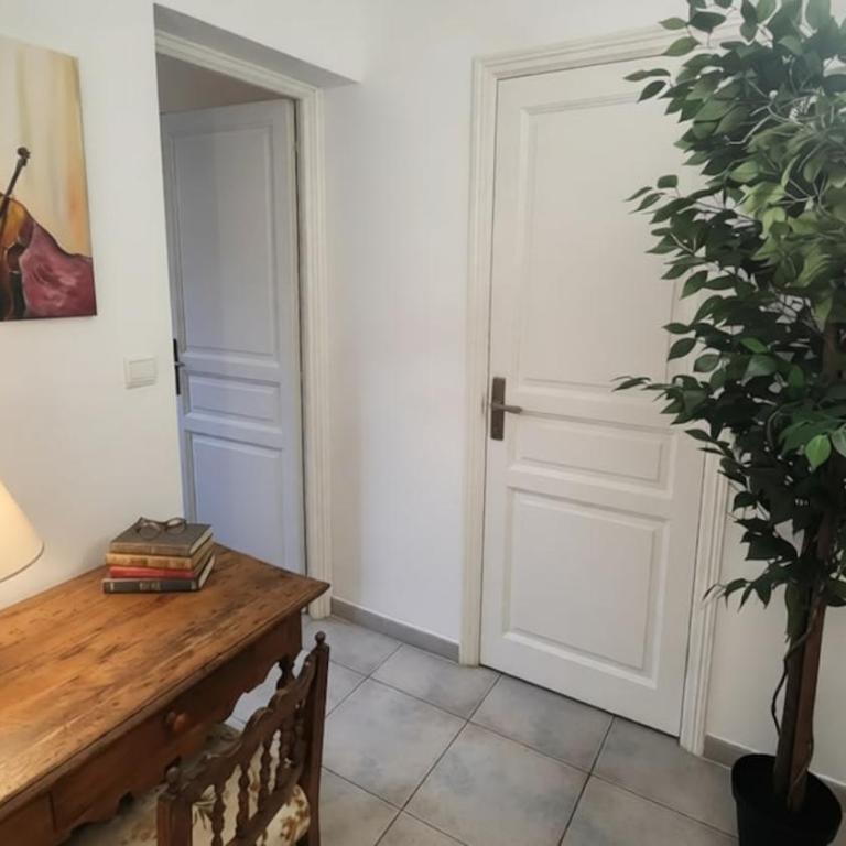  - Room #1714403001 - 17