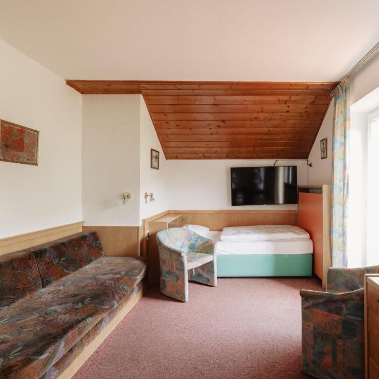 Hotel Rodes - Camera Tripla Standard - 3