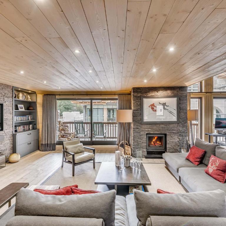 Appartement de standing avec terrasse plein sud, centre Val d'Isère, proche pistes, 8 personnes - Appartement 4 Chambres - 4