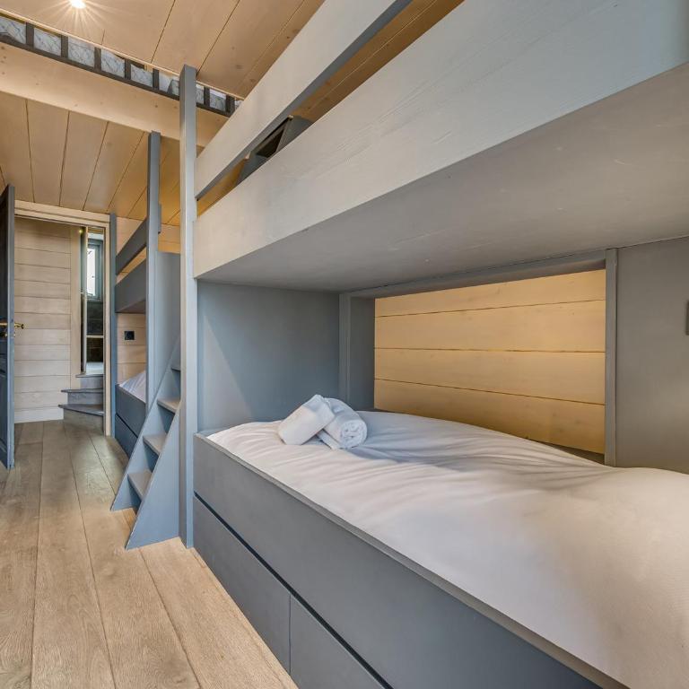 Appartement de standing avec terrasse plein sud, centre Val d'Isère, proche pistes, 8 personnes - Appartement 4 Chambres - 12