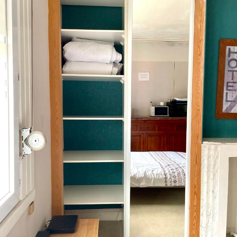 Grande chambre - fumeur - Studio Familial - 4