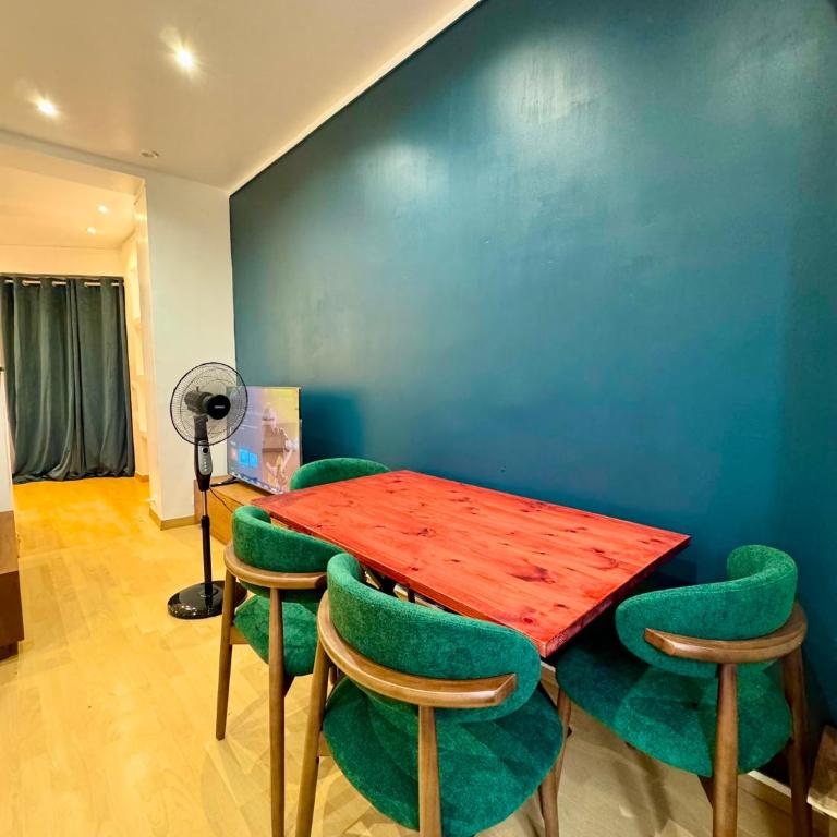 - Room #1714419201 - 9