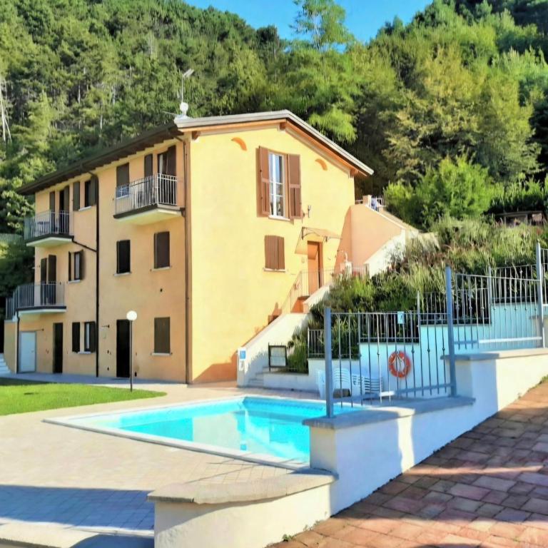 Ferienwohnung am Gardasee in Tignale, Pool, Seesicht, WLAN kostenlos - Appartamento con 2 Camere da Letto - 1