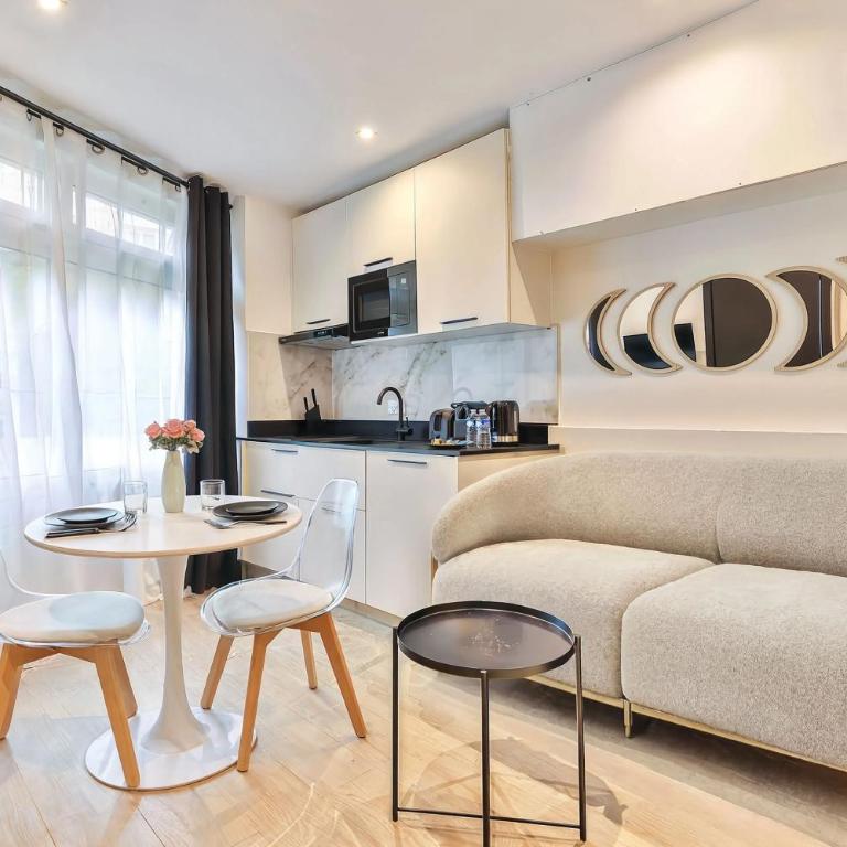 Center of Paris - Jardin du Luxembourg - Apartment - 1