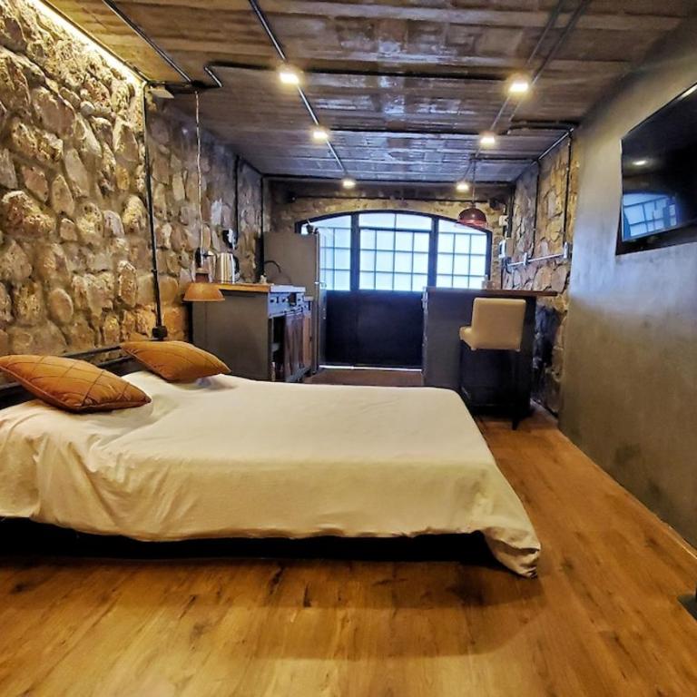 - Room #1714435201 - 10
