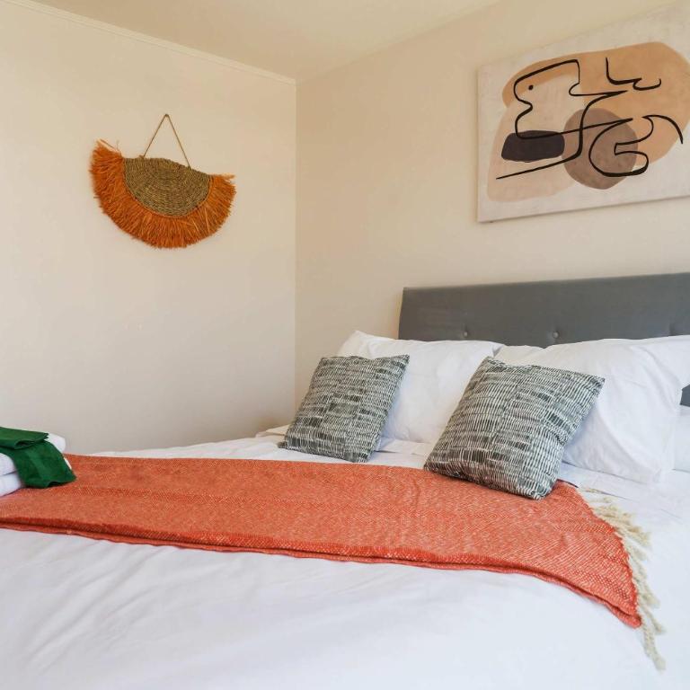 Cozy 2BR Escape for Three in Vibrant Nunoa - Apartamento - 24