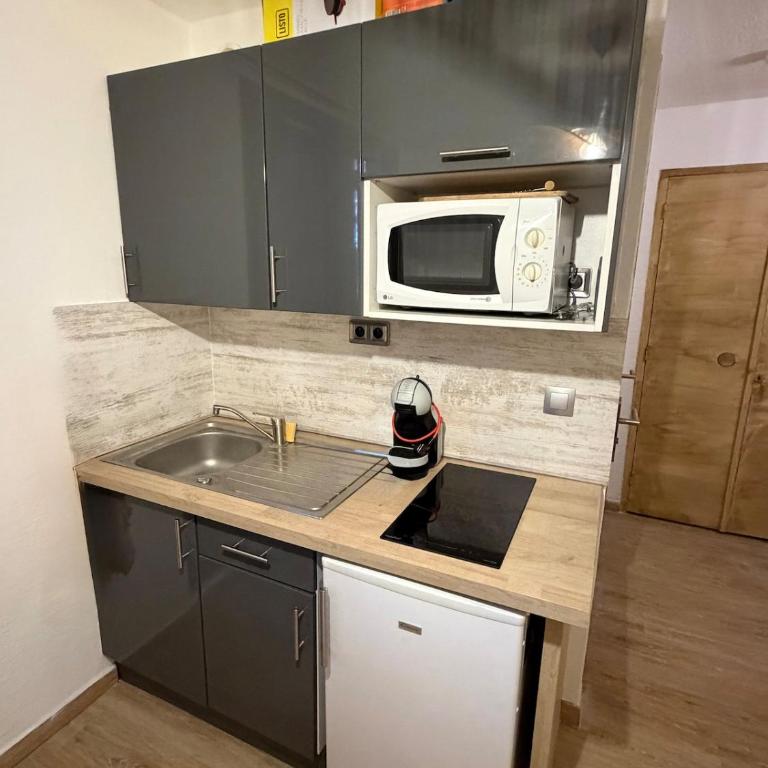 Le Nid des Airelles - 4-6 personnes - Pistes 100 m - Appartement 2 Chambres - 15