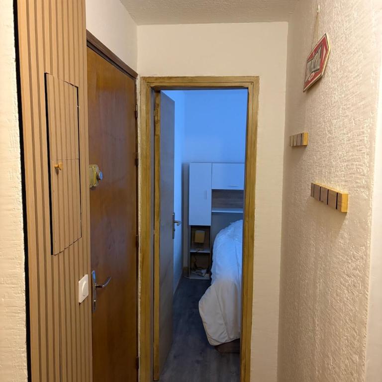 Le Nid des Airelles - 4-6 personnes - Pistes 100 m - Appartement 2 Chambres - 17