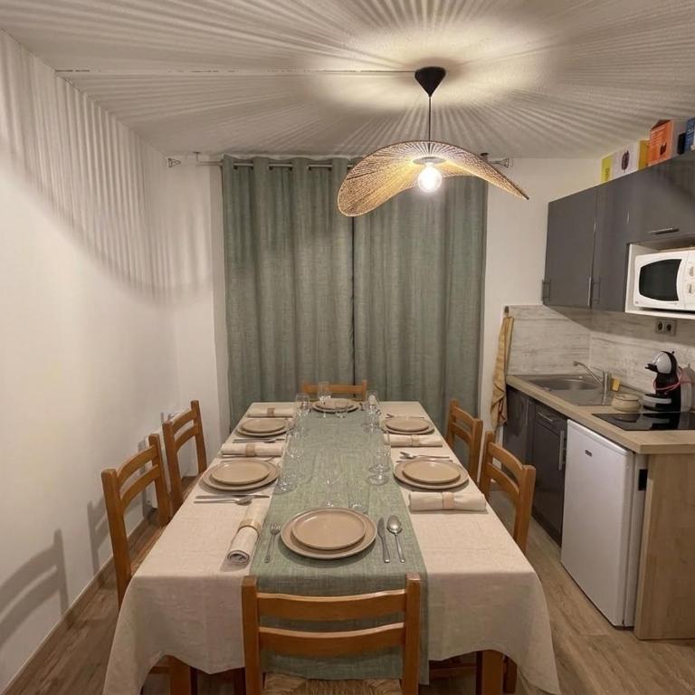 Le Nid des Airelles - 4-6 personnes - Pistes 100 m - Appartement 2 Chambres - 22