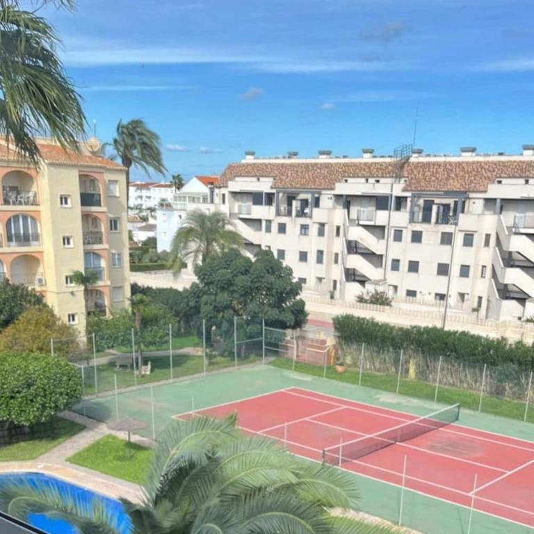 2 bedroom apartment Golden Park - Apartment mit 2 Schlafzimmern und Balkon - 16