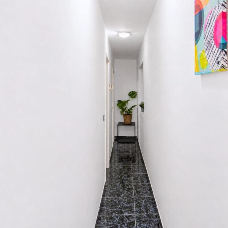 GuestReady - Amadores Beachfront Apartment - Apartamento - 13
