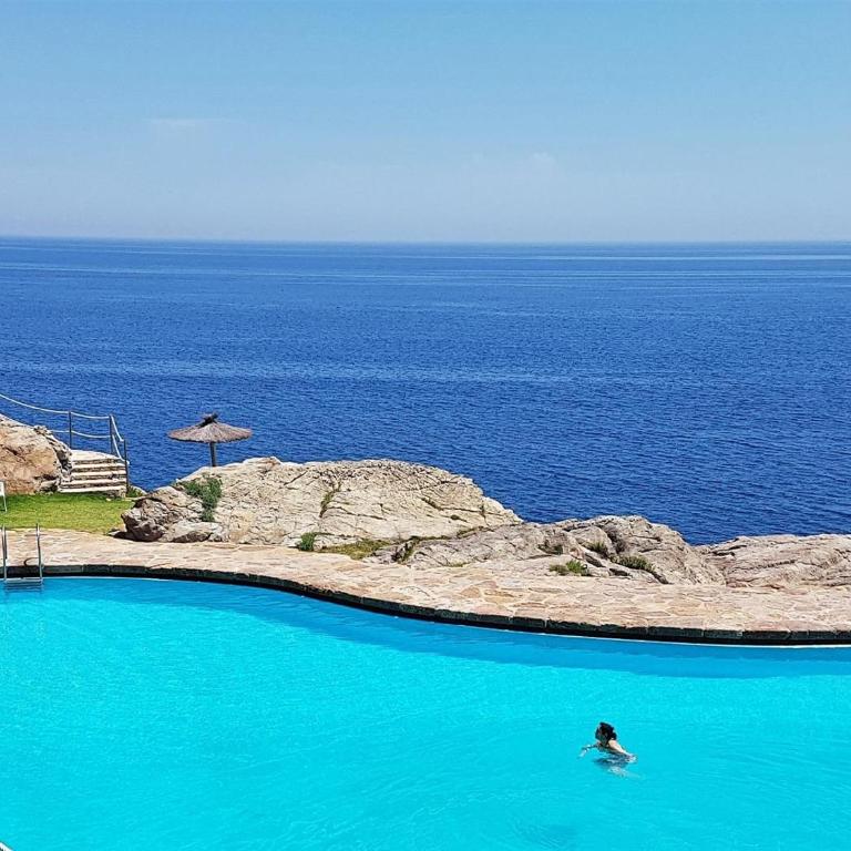 Amplio apartamento en Cap Sa Sal - Apartamento de 2 dormitorios con vistas al mar - 14