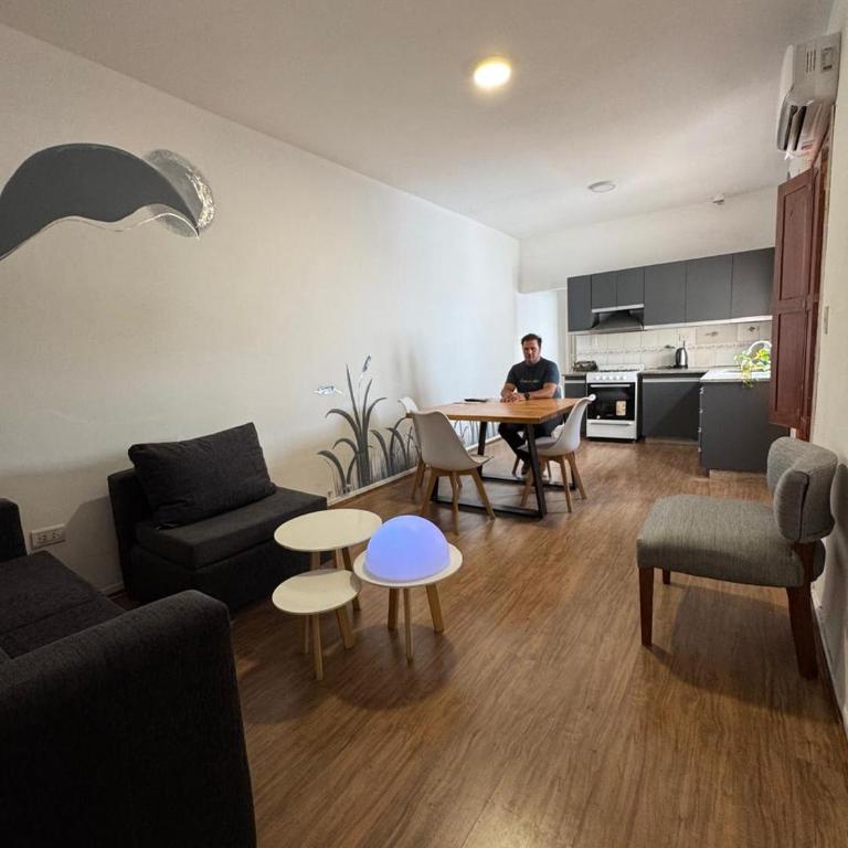  - Room #1714458901 - 2
