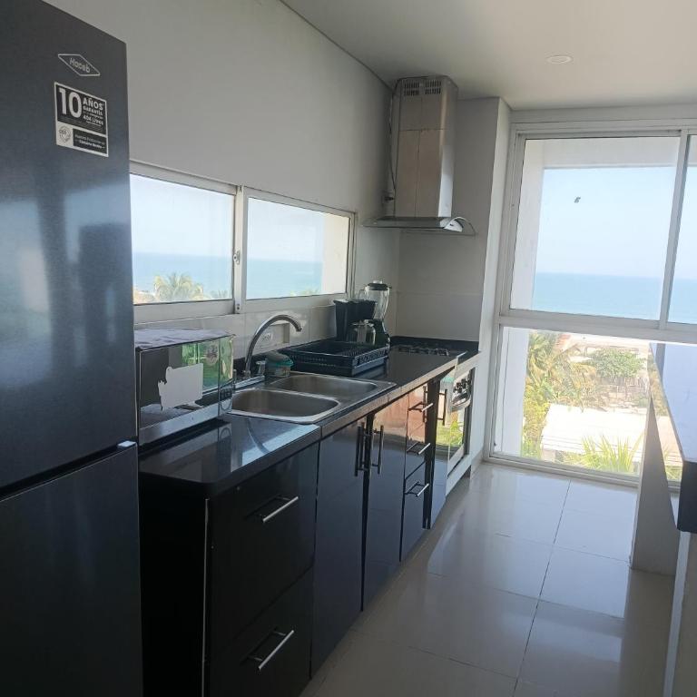 frente al mar cartagena la boquilla - Three-Bedroom Apartment - 11
