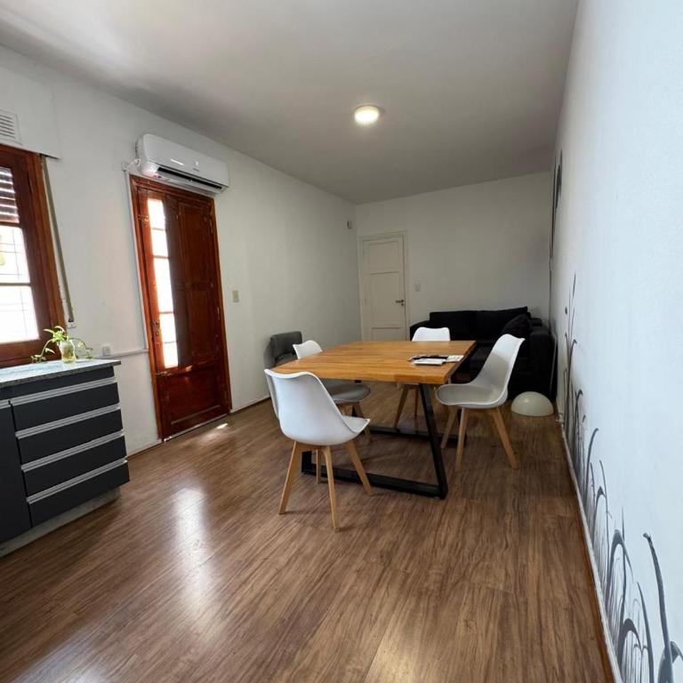  - Room #1714458901 - 6