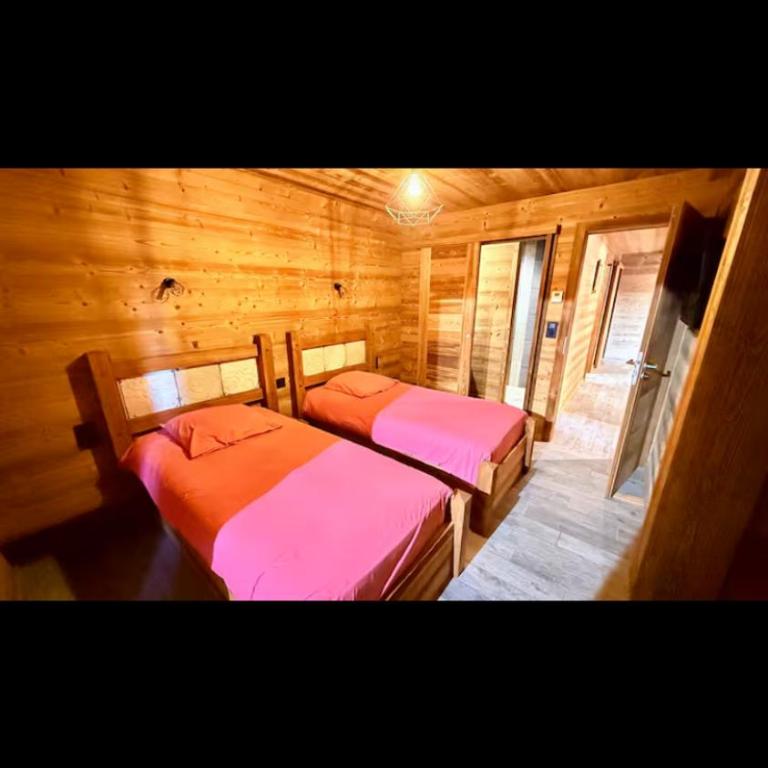 - Room #1714463901 - 24