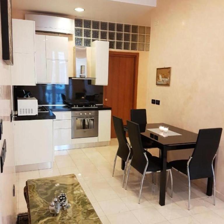 Nel cuore di Sanremo - Via Matteotti 101 - Room #1714436601 - 8