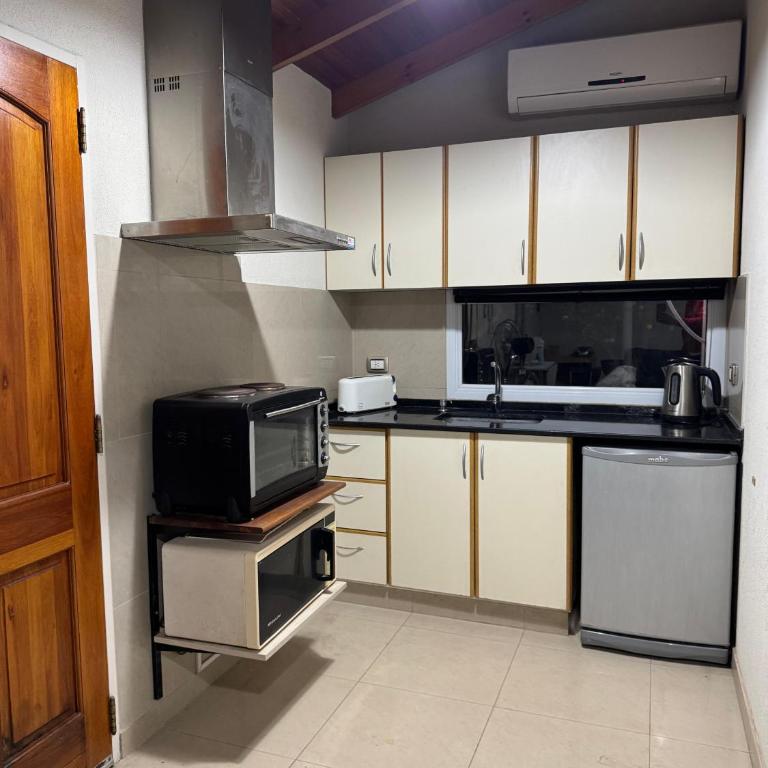  - Room #1714473801 - 13