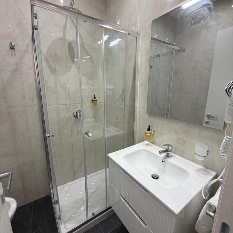 Valentino station 32 - Double Room - 7