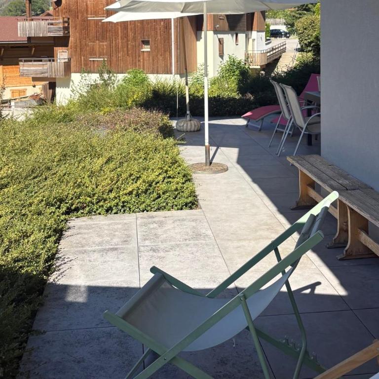 Appartement avec terrasse & emplacement idéal - Appartement - 15