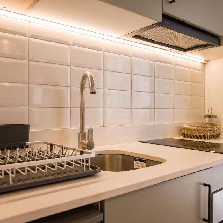 Bellavista Buzz Stylish 1BR Haven Just Steps from the Metro - Estudio - 25