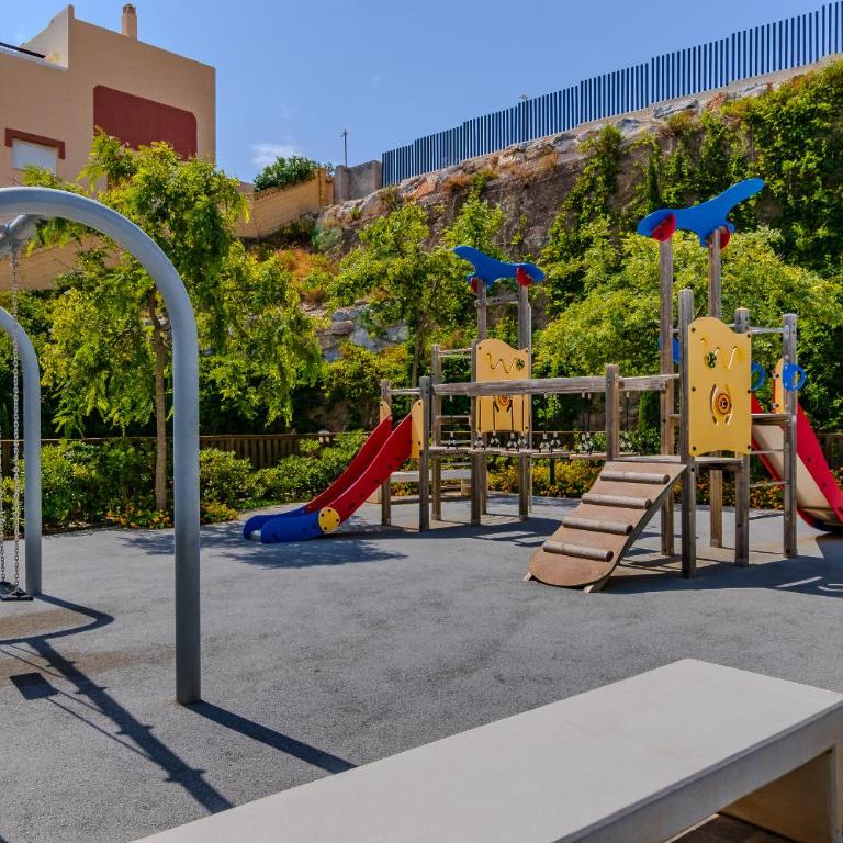 La Cala de Mijas Apartment - Pools, Gym & Padel - Three-Bedroom Apartment - 38