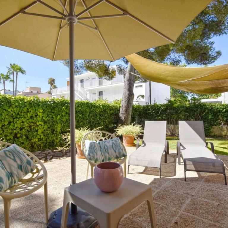Cora - Three-Bedroom House - 13