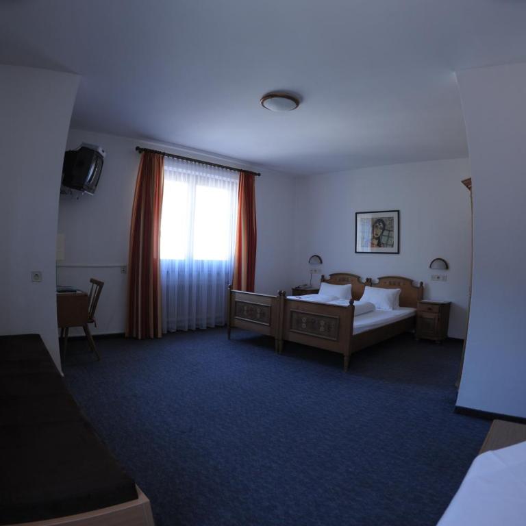 Gästehaus Obwexer - Doppelzimmer - 5