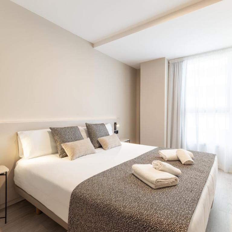 HQ Arena Hotel - Camera Matrimoniale Standard - 5