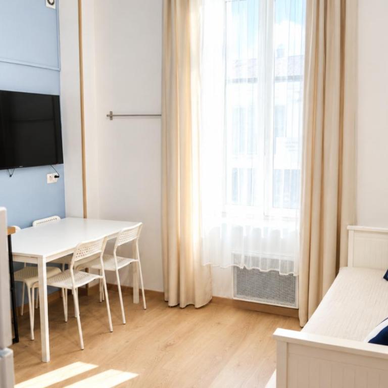 1 min to Monaco - 4 guests max - Free Parking - Appartement 1 Chambre - 5