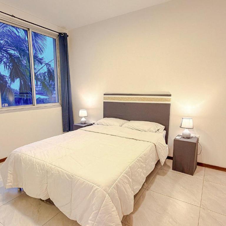  - Room #1714496101 - 12