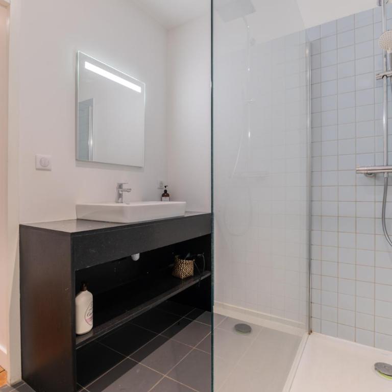 Appartements Climatises en Hyper Centre - Apartment mit 2 Schlafzimmern - 12