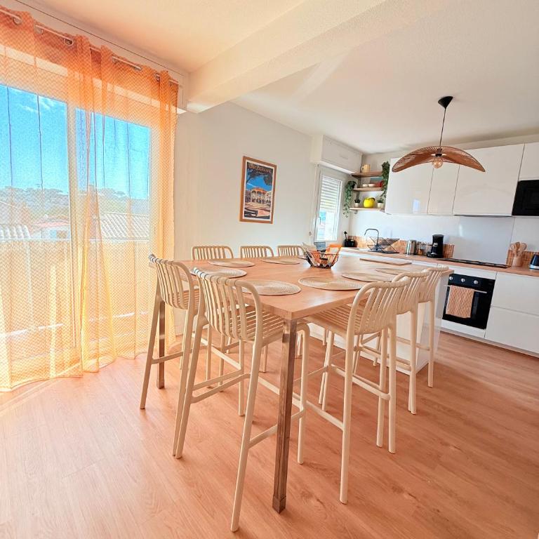 Grand appartement rénové à Carqueiranne 10 pers proche plages et port - Appartement 2 Chambres - 8