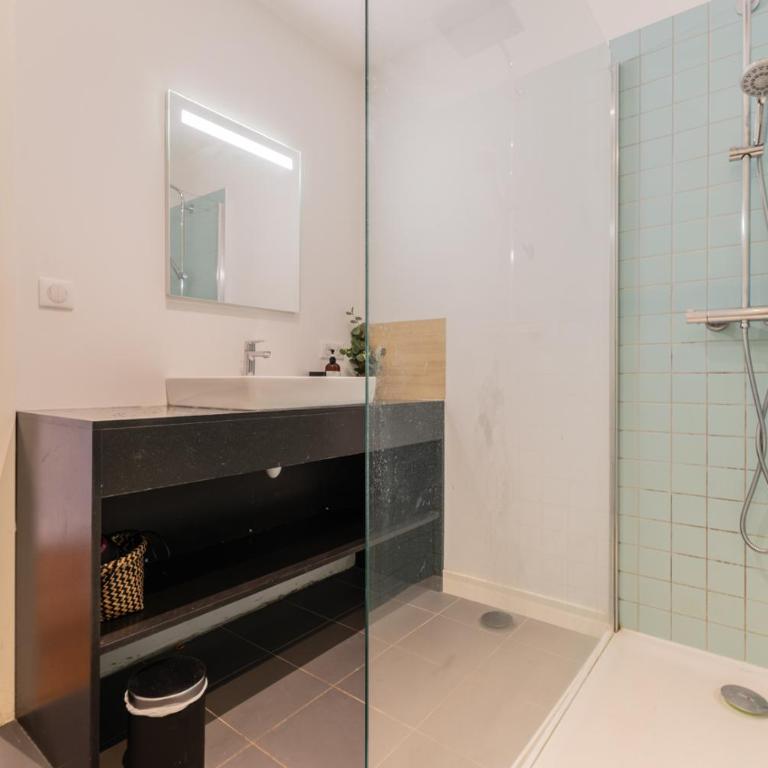 Appartements Climatises en Hyper Centre - Apartment mit 2 Schlafzimmern - 11