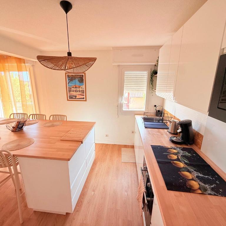 Grand appartement rénové à Carqueiranne 10 pers proche plages et port - Appartement 2 Chambres - 11