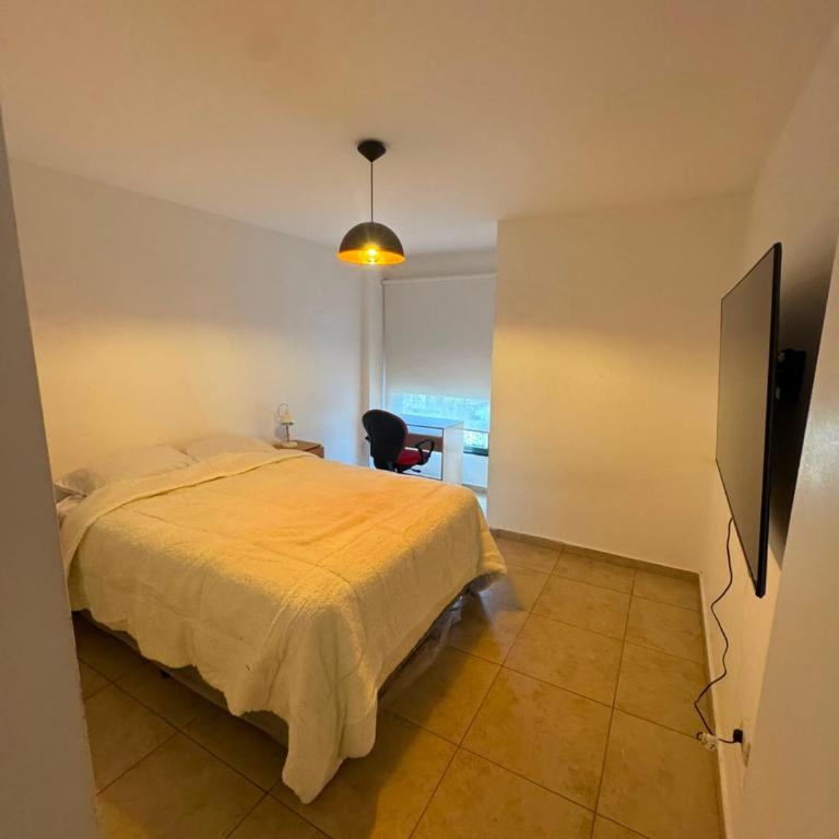  - Room #1714504301 - 9