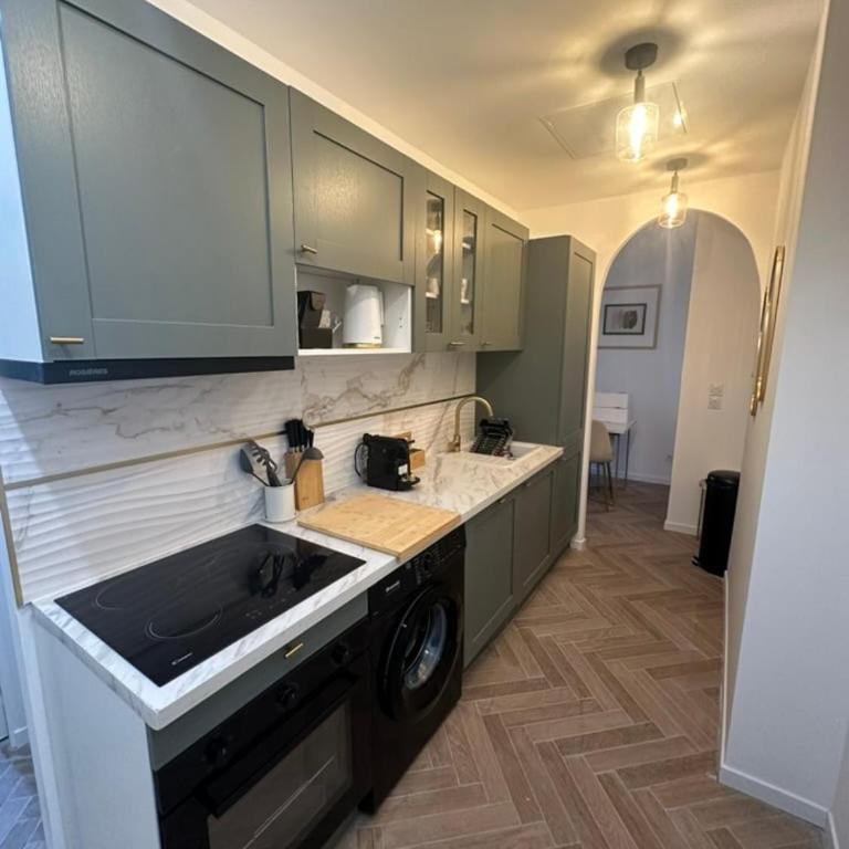 Massena 46 T3 Nice centre à 5 min des plages - Appartement 2 Chambres - 9